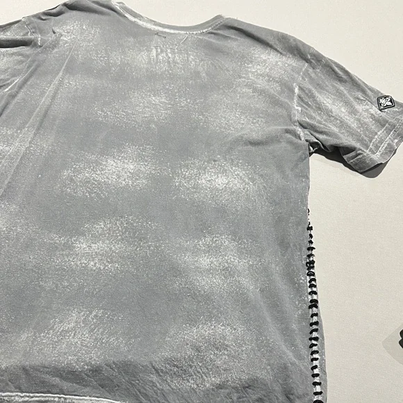 Affliction Gray T-Shirt with Patch and Stitch Detail - Picture 6 of 7